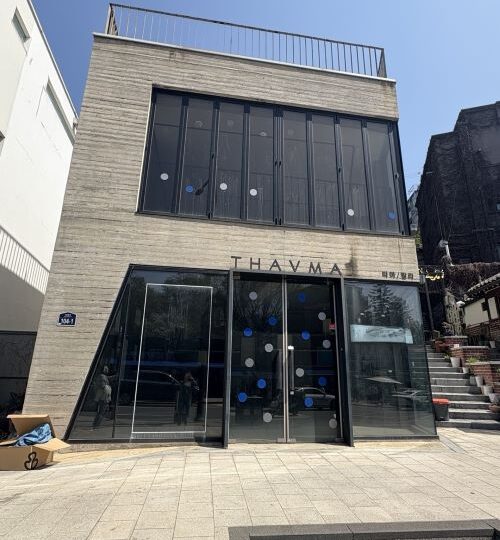 삼청동 북촌 메인대로 3층 건물 통임대