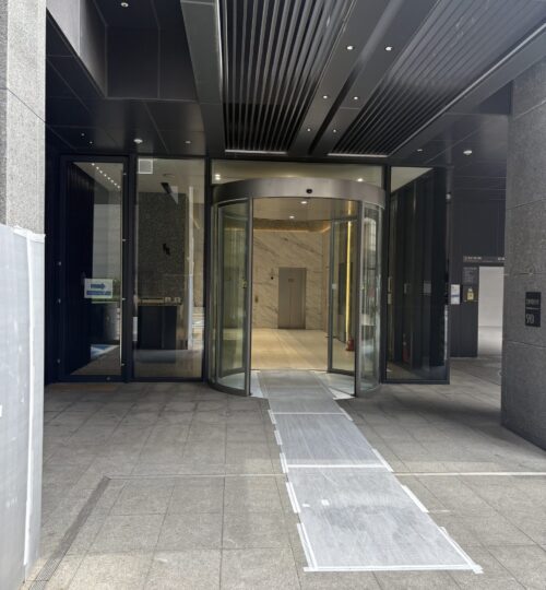 세미콜론명동 상가 임대